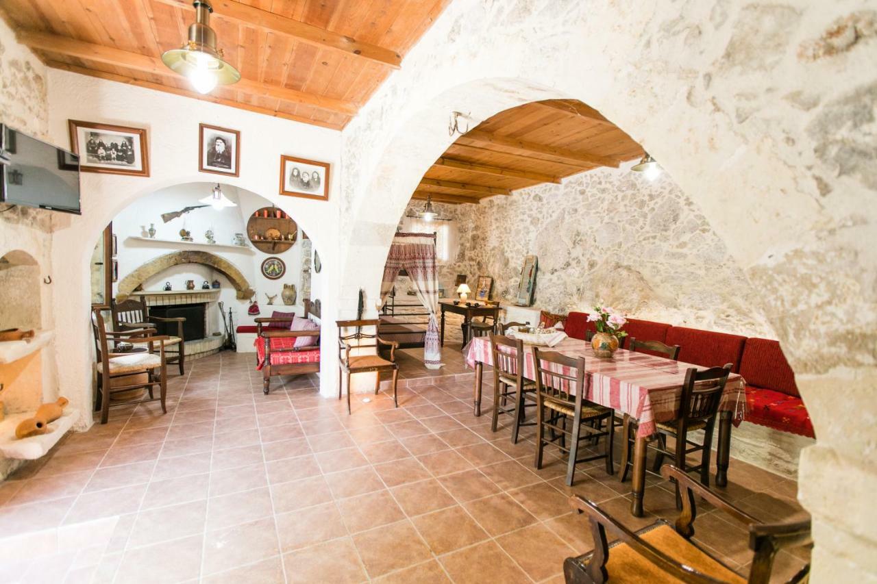 Irini΄S House Villa Alonai Luaran gambar